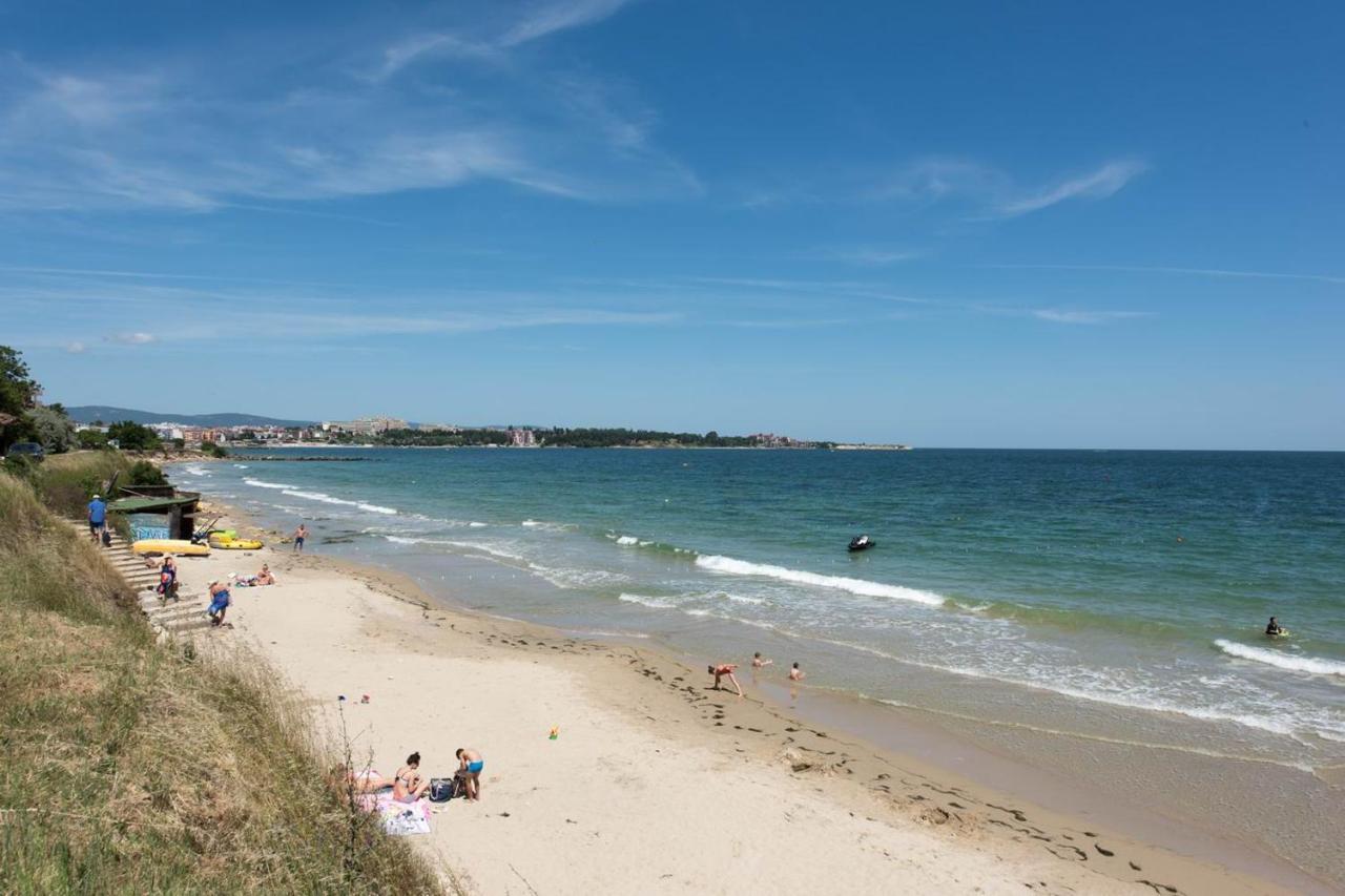 Gt Riviera Fort Beach Apartments Ravda Exteriör bild